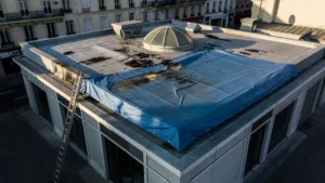 Tourlaville : incendie maîtrisé sur le toit du magasin Besson Chaussures