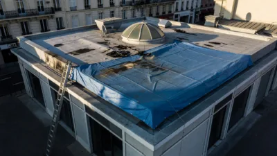 Tourlaville : incendie maîtrisé sur le toit du magasin Besson Chaussures