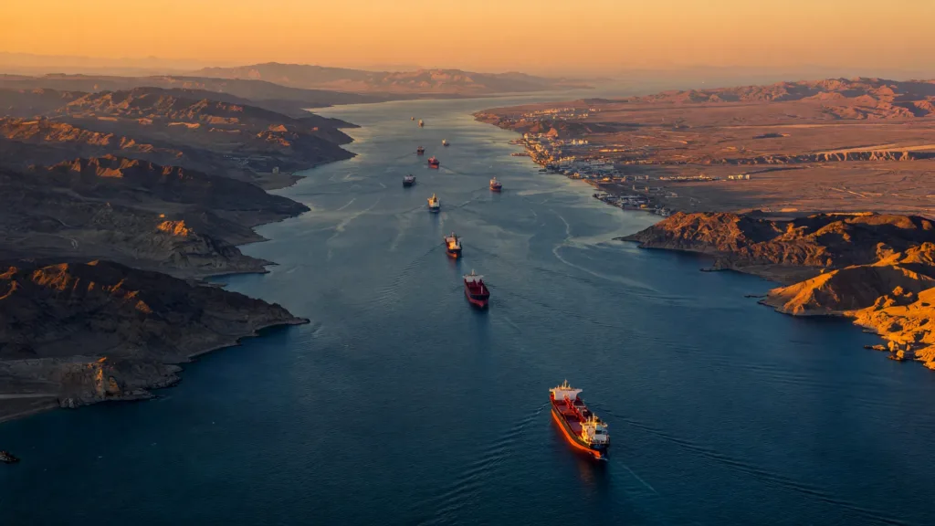 Trump rétablit le blocus d'Hormuz : pétroliers attaqués, pétrole à 85 dollars