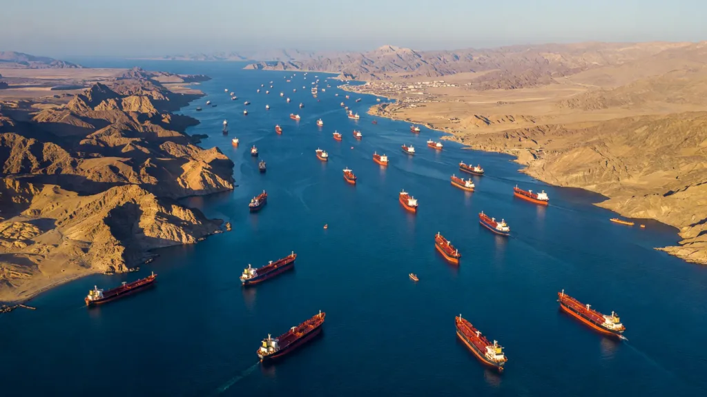 Trump rétablit le blocus naval de l'Iran et taxe le détroit d'Ormuz