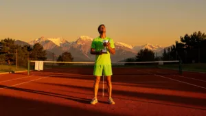 Tsitsipas remporte Gstaad et fixe ses trois priorités
