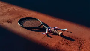 Tsitsipas rompt avec son père et mise sur un coach français