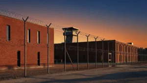 Un détenu met le feu à sa cellule à la prison de Vught aux Pays-Bas