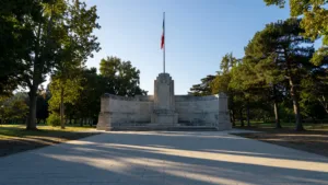 Valence : la préfecture publie les images de l&rsquo;hommage aux policiers