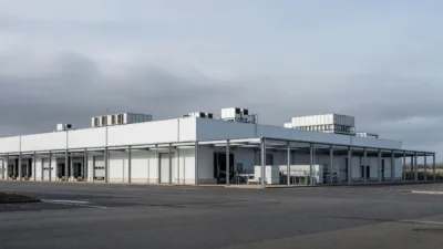 Vendin-le-Vieil : le préfet visite PCB, extension de 17 000 m² pour 2028