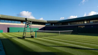 Wimbledon : Loïs Boisson s&rsquo;incline face à Rybakina, mais la tête haute