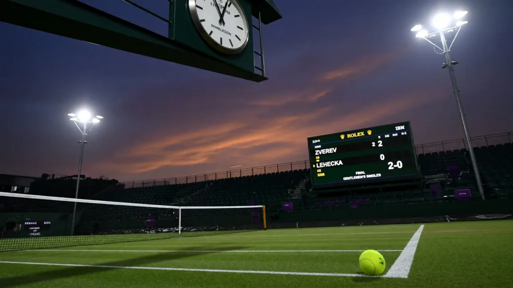Wimbledon : Zverev bat Lehecka et défie sa bête noire Fritz en quarts