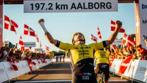 Wout van Aert gagne dès son retour au Tour du Danemark