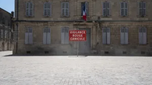 Yonne : vigilance rouge canicule maintenue, températures minimales de 20 à 24°C
